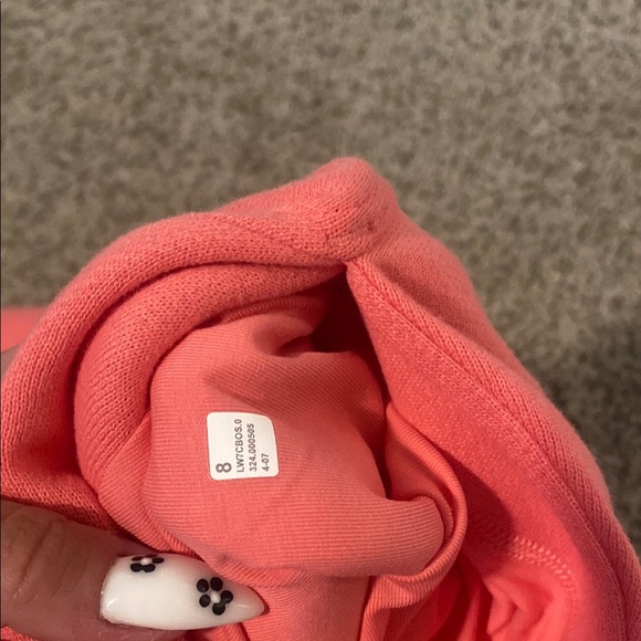 Lululemon Scuba High Rise Short 5” Sakura Pink - Picture 3 of 5